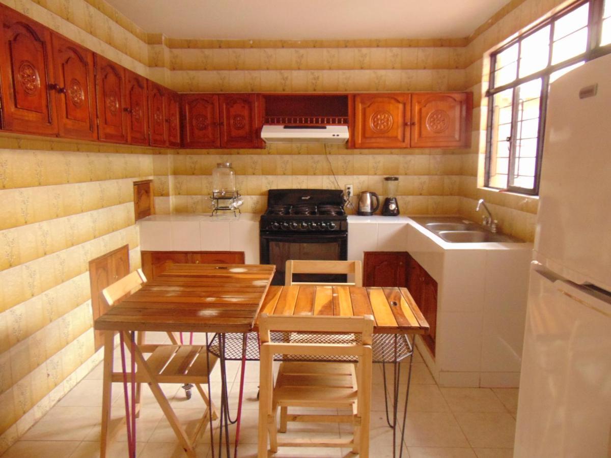 Bed and breakfast Kaza Muta *