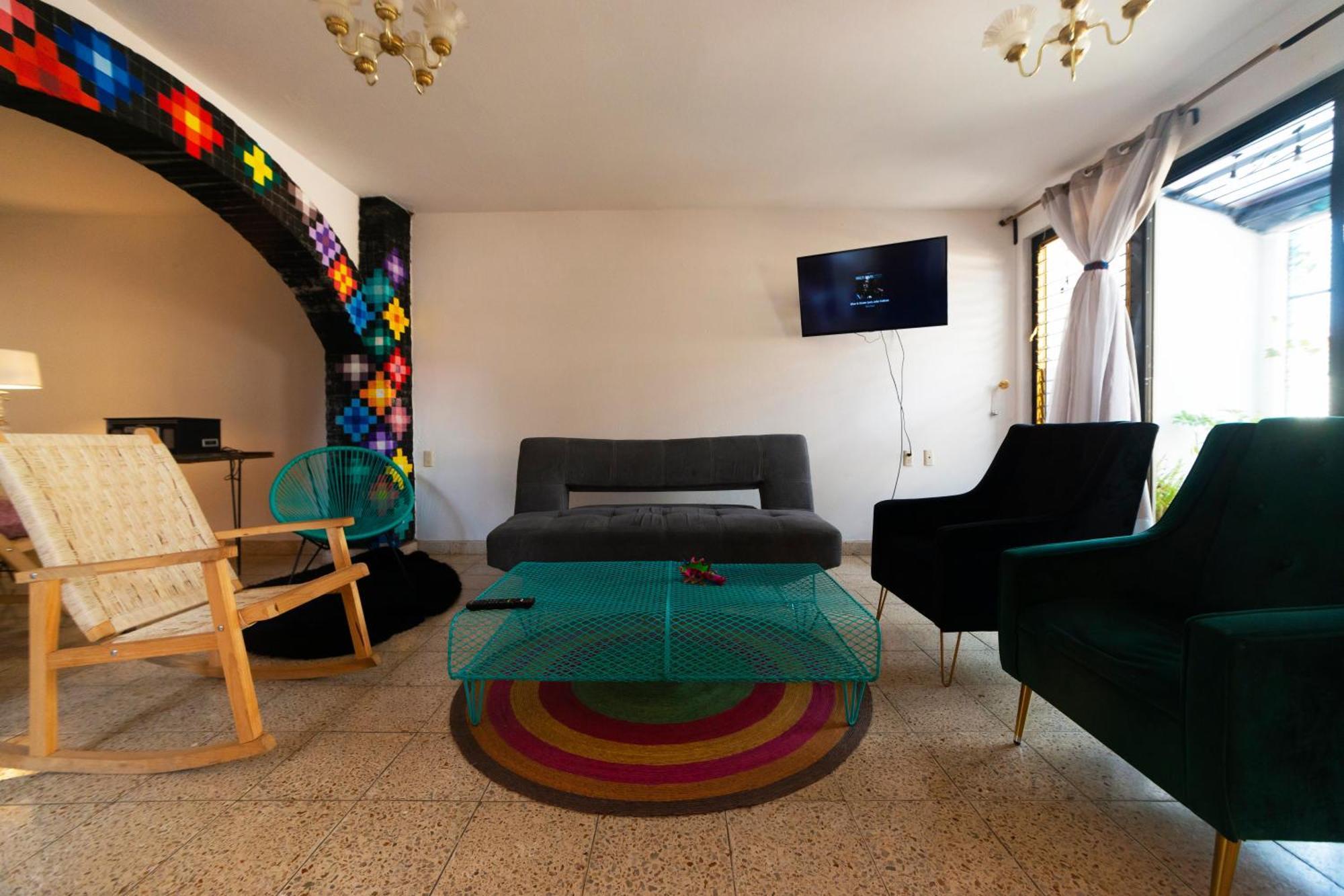 Bed & Breakfast Kaza Muta *